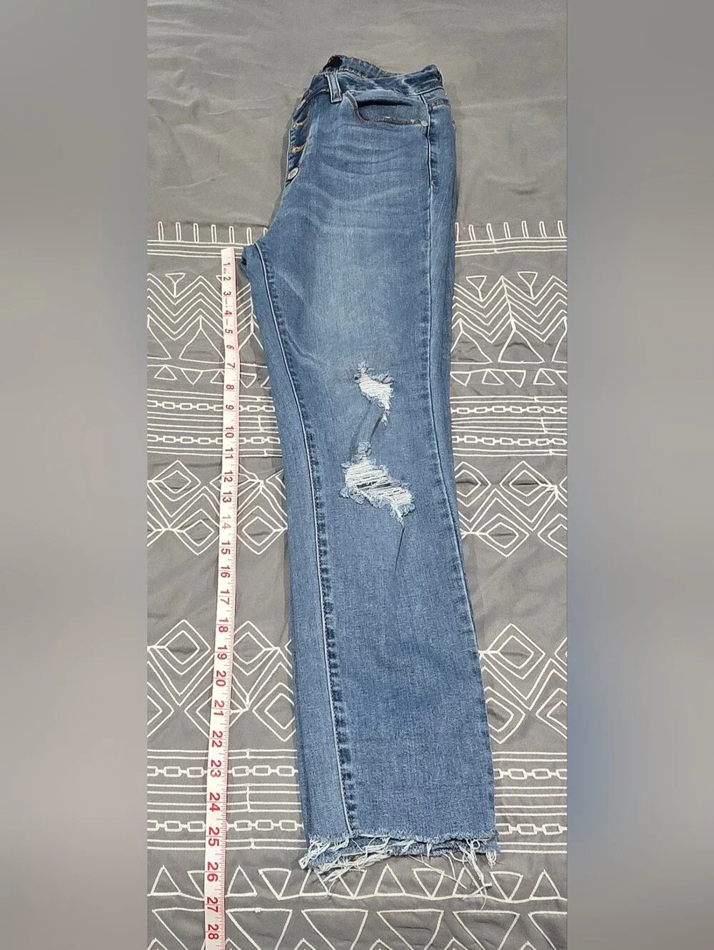 Judy Blue Distressed Skinny Jeans Size 7/28 - Picture 3 of 8